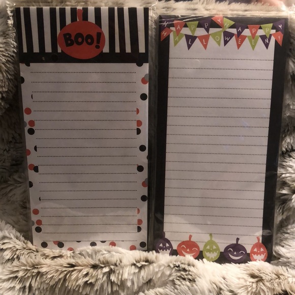 Assorted bundle of Holiday theme list pads&notes - Picture 3 of 8